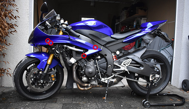 Yamaha R6 RJ11 RJ15 Motorverkleidung demontiert