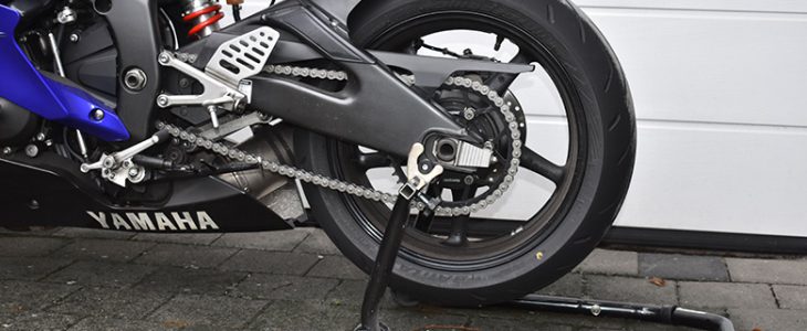 Hinterreifen wechseln – Yamaha R6 RJ11 RJ15