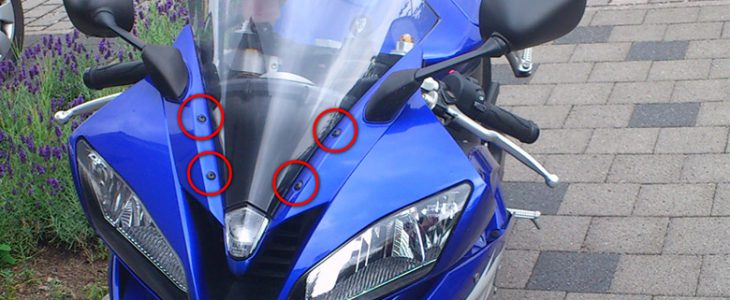 Verkleidungsscheibe wechseln – Yamaha R6 RJ11 RJ15