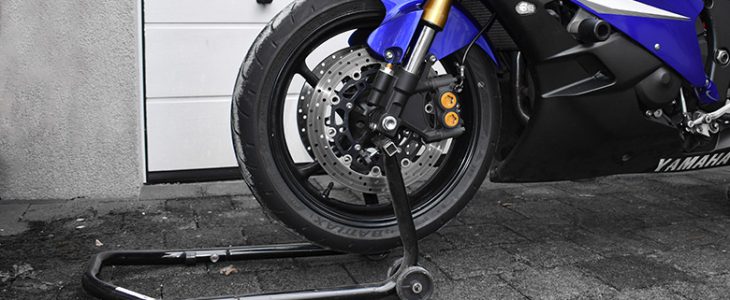 Vorderreifen wechseln – Yamaha R6 RJ11 RJ15