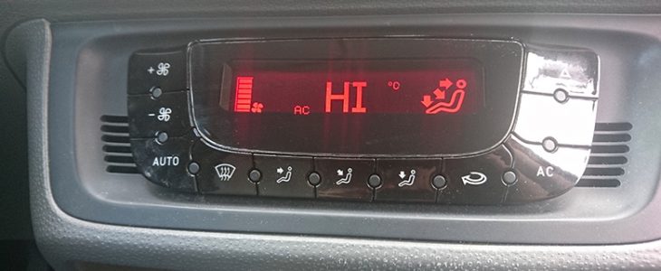 Auto Klimaanlage Desinfektion – Klimaanlage richtig desinfizieren und reinigen Anleitung